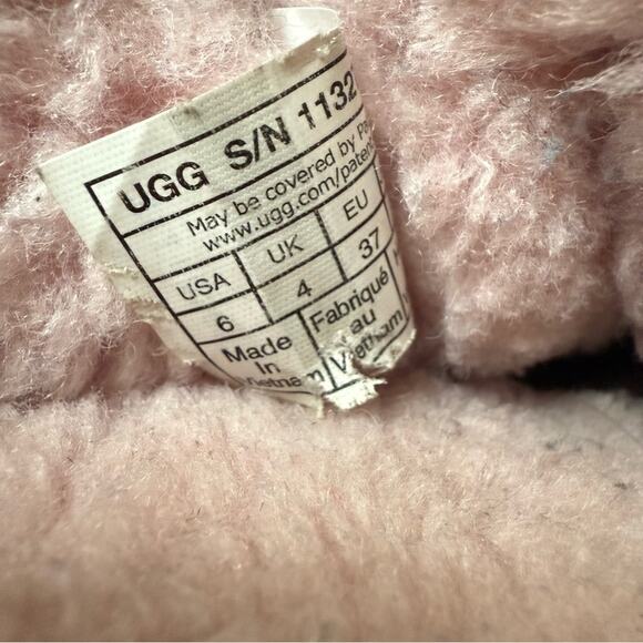 UGG Pink Back Bows Winter Shearling Short Boots Women’s 6 - Picture 6 of 8